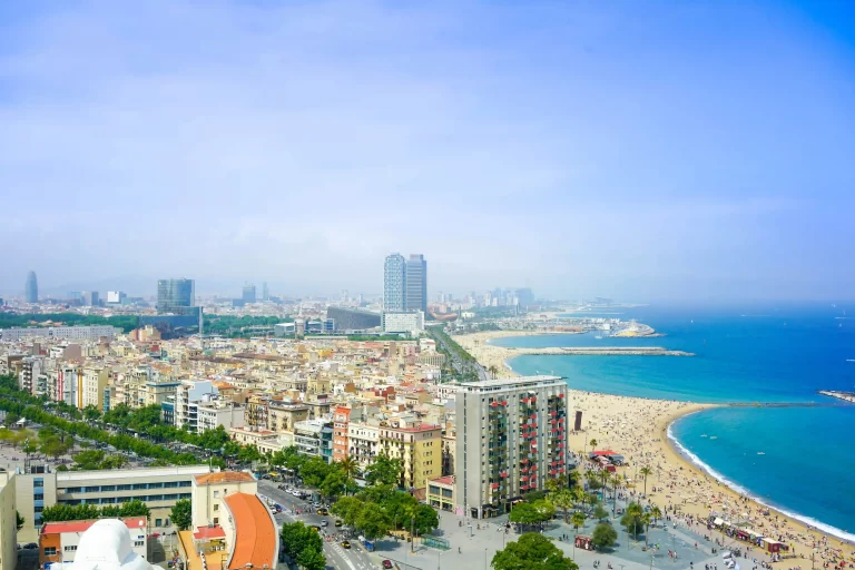 الهجرة إلى إسبانيا